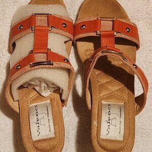 Valenci Comfort Sandals Brown Leather Woven Strap Footbed Slides